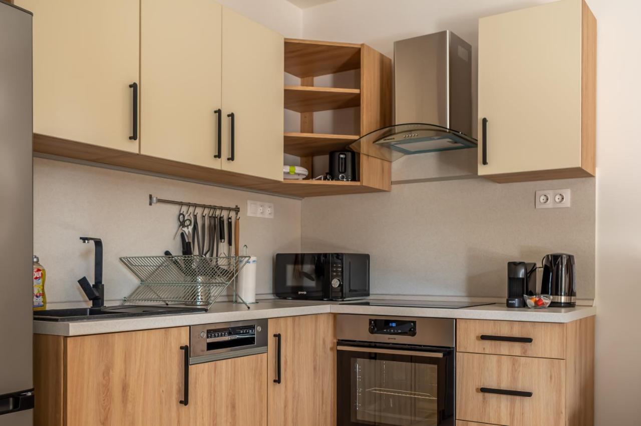H&H Apartments Poroszlo Ngoại thất bức ảnh