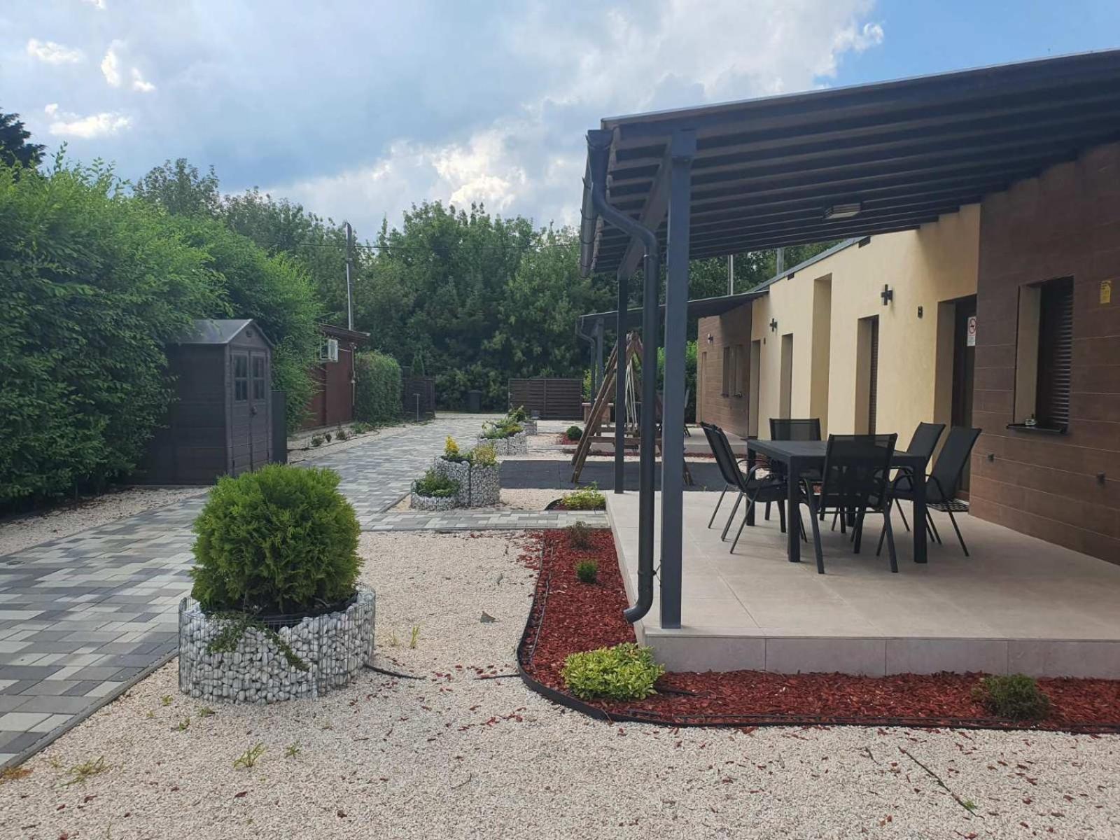 H&H Apartments Poroszlo Ngoại thất bức ảnh